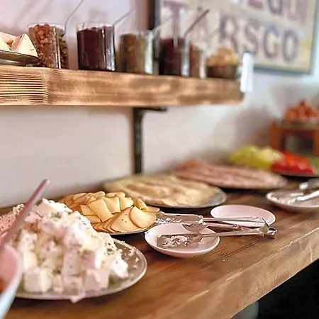 Saraj 4* Podgorica