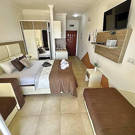 Saraj 4* Podgorica