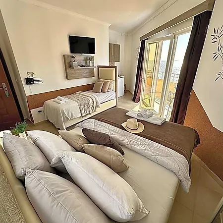 Saraj Hotel 4*